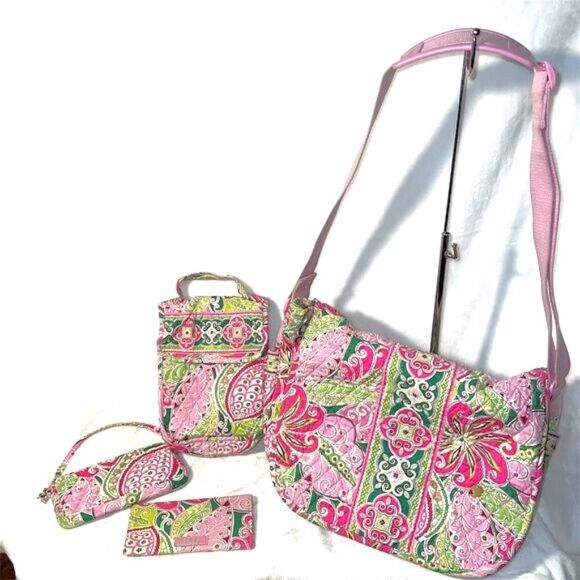 Vera Bradley Pinwheel Pink Cargo Bag Set with Wristlet, lunch bag and Checkbook - Picture 1 of 16